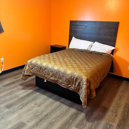 Budget Inn Decatur Priceville エクステリア 写真