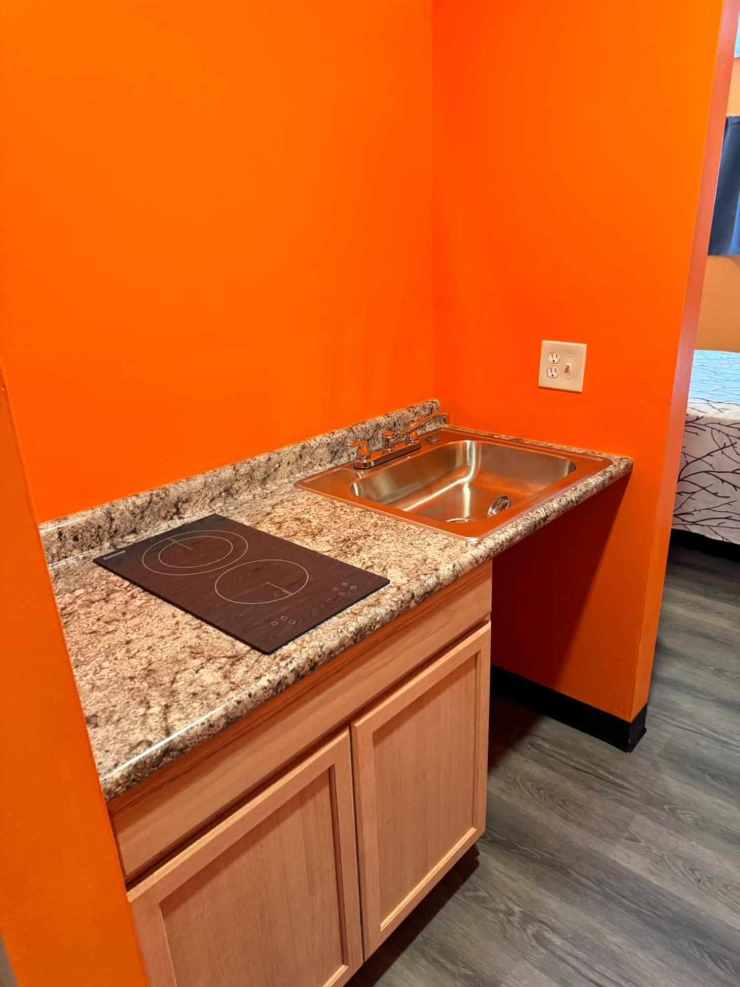 Budget Inn Decatur Priceville エクステリア 写真